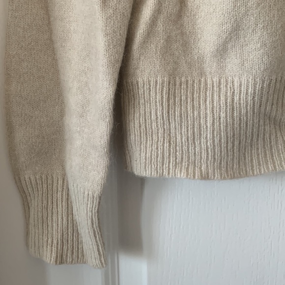 NWT J. CREW FACTORY Beige V-Neck Collared Long Sleeves Cardigan Sweater Size S - Picture 6 of 13